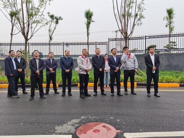臨汾市委副書記、市長(zhǎng)王延峰蒞臨華翔集團(tuán)調(diào)研